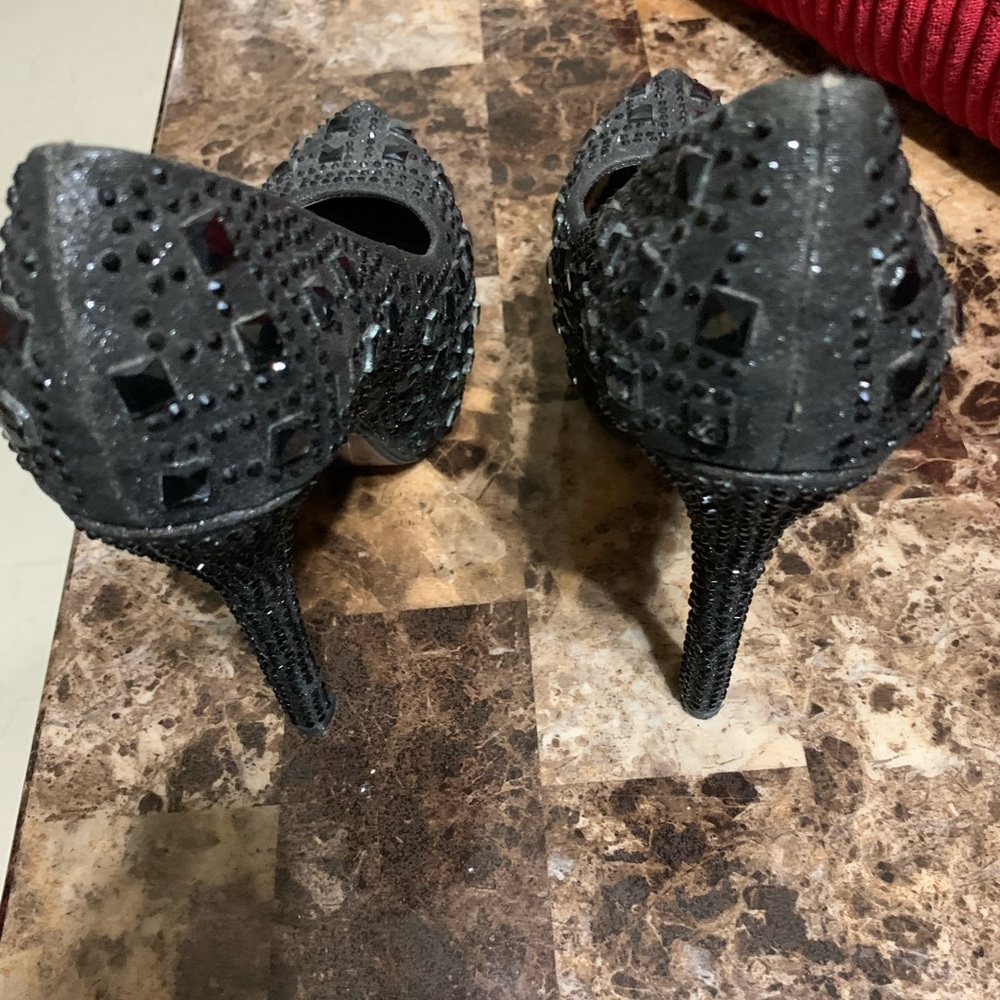 DONATED - Picture 2 of 5